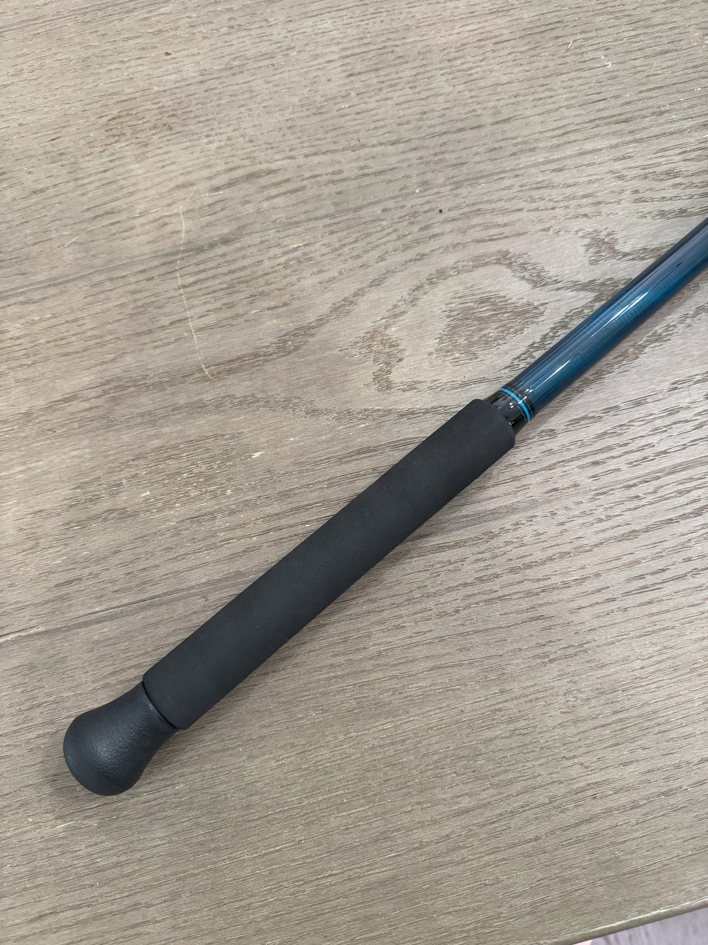 1089 Blue w SICs (Spinning)